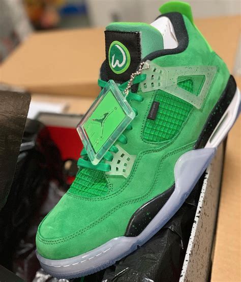 mark wahlburg air jordan 4.